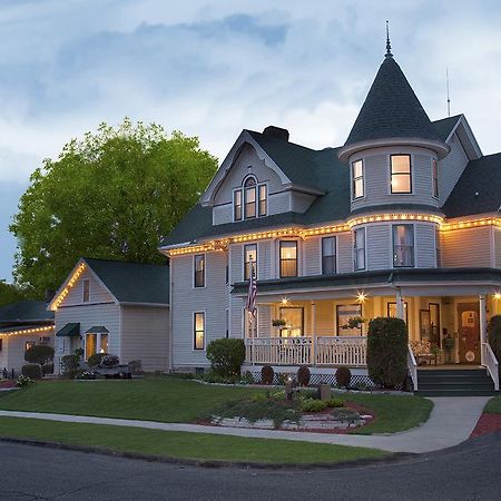Westby House Inn Экстерьер фото