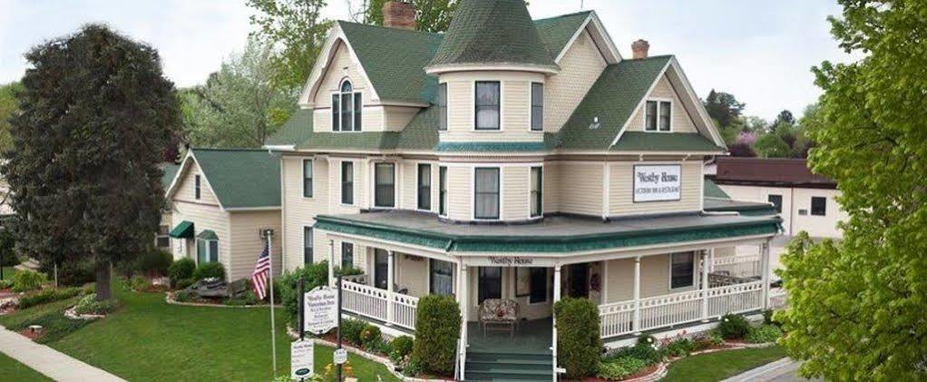 Westby House Inn Экстерьер фото