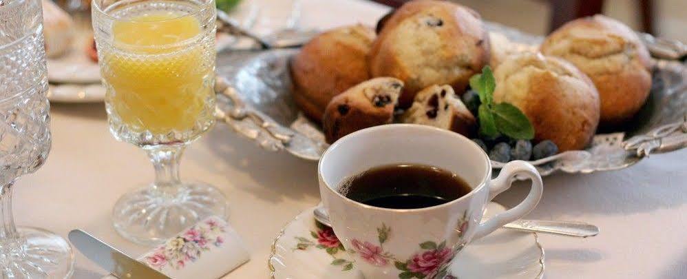 Westby House Inn Экстерьер фото